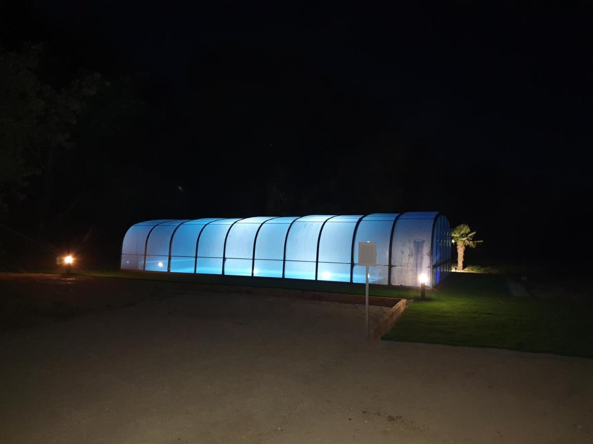 Gites De Maner Ster - Le Frene Piscine Ou Le Chene Piscine Et Spa Privatif Cleden-Poher Екстер'єр фото
